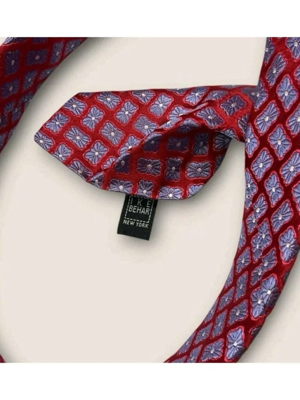 IKE BEHAR Silk Tie USA Changing Red Blue Geometric W:3.5